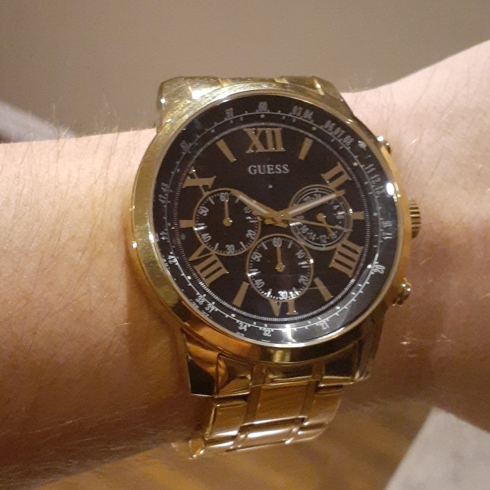 Guess watch